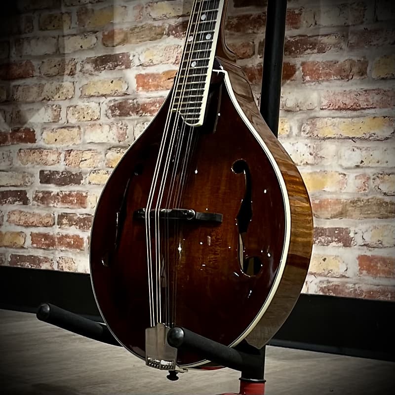 Eastman MD505 Classic Mandolin image 1