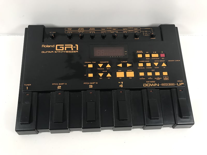 Roland GR-1 Guitar Synthesizer | Reverb