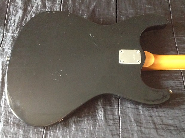 1965 - 1967 Flutter Japan Mark I Ventures model Mosrite copy Black