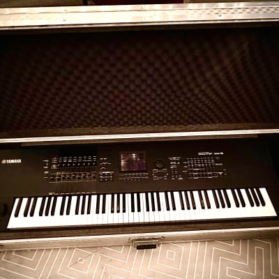 Yamaha Motif xf 8 2012/2013 - Negro