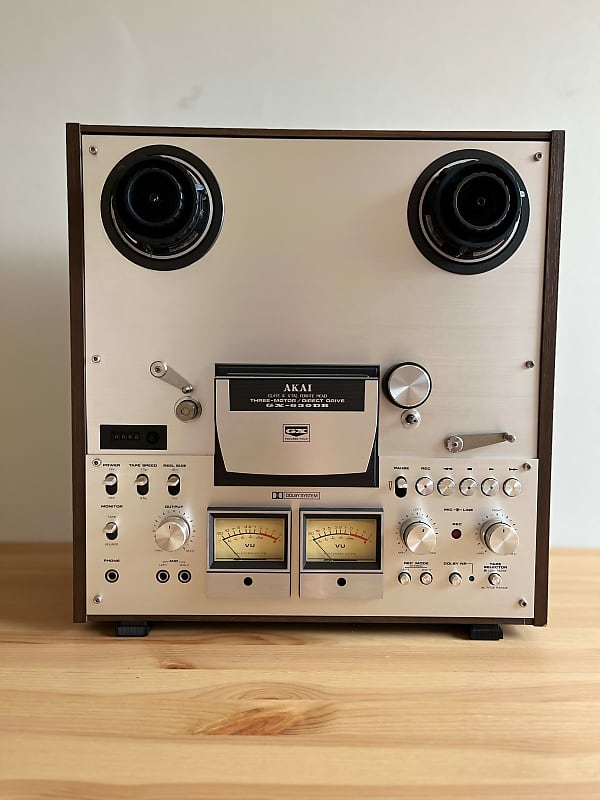 Akai GX-630DB Dolby-NR 4-Track ¼ Stereo Reel to Reel Tape Recorder