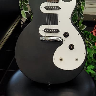 Epiphone Les Paul Melody Maker E1 (Les Paul SL) Electric Guitar 2017 - Present - Ebony for sale
