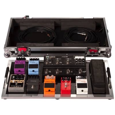 Gator G-TOUR Pedalboard with Wheels image 2