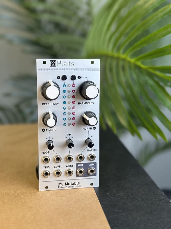 Mutable Instruments Plaits
