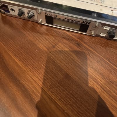 Roland Fantom-XR Rackmount Synthesizer Module 2004 - 2010 - Silver