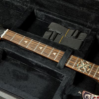 Lindo Electric Guitar Eco Hard Case | Plush Lined with Storage Pockets | Sustainable and Eco-Friendly | Designed in The UK | Grey Fabric Finish (Guitar NOT Included) image 4