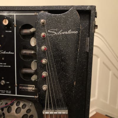 Silvertone 1448 With Case Amp image 8