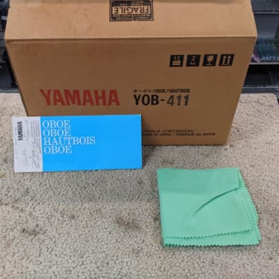 Yamaha YOB-411 Oboe w/ Case and Original box image 13