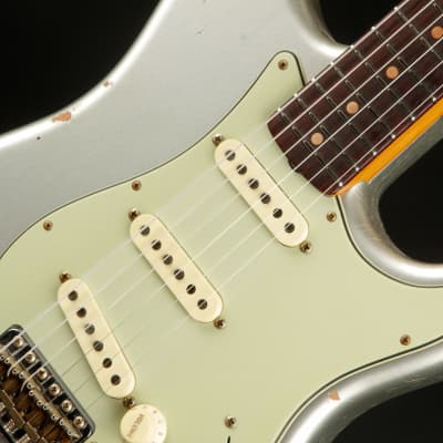 Fender Custom Shop Limited Edition 1963 Stratocaster Relic - Aged Inca Silver image 13