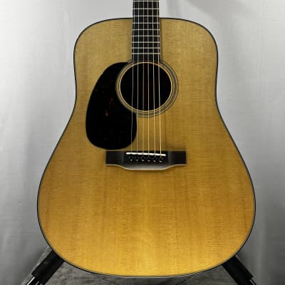 Martin - D-18 GE Used 2004 Acoustic Guitar with original