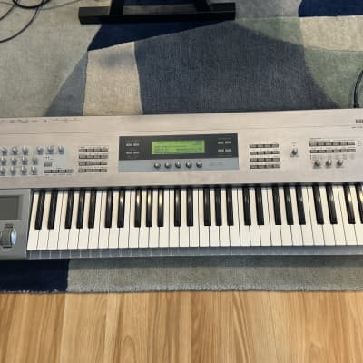 Korg Z1 1990s - Silver