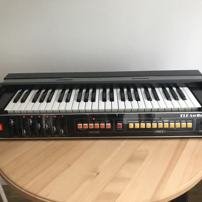 Elka Solist 505 / 70s analog synthesizer / Soloist imagen 1