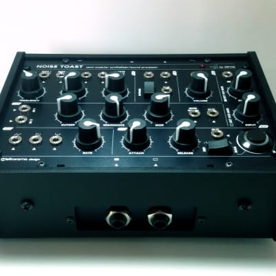 Immagine MFOS Noise Toaster semimodular synth & sound processor - 4