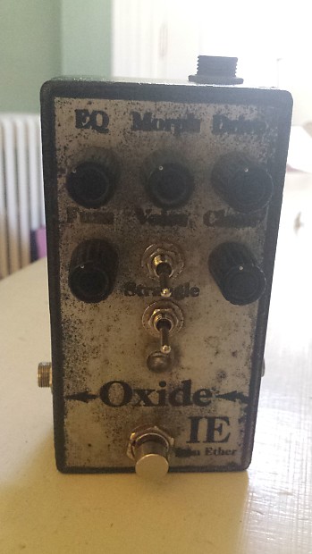 Iron Ether Oxide Fuzz Pedal – Geargas Store