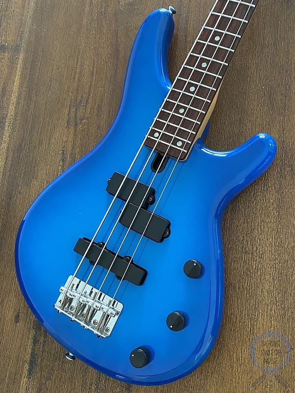 Yamaha Motion B Bass, MB 40, Blue, 1995, 32” Medium Scale | Reverb 