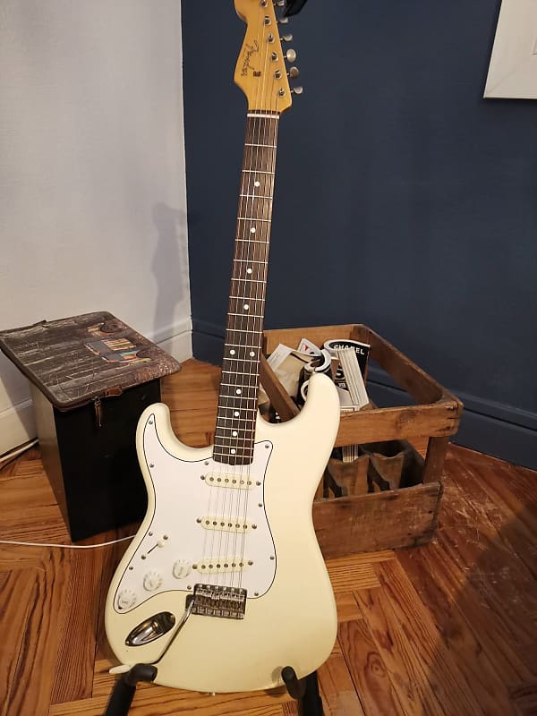 Fender Stratocaster, JV, ST65 1983 Olympic white image 1