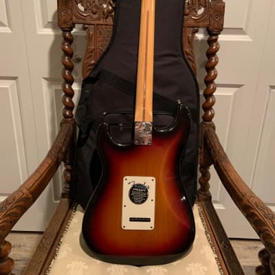 2000 Fender American Standard Stratocaster USA 3-Color Sunburst 2000 image 2