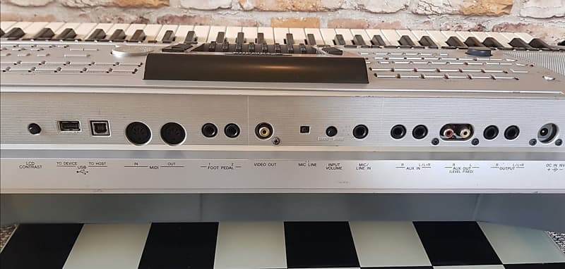 Yamaha PSR 3000 Silver Keyboard synth | Reverb