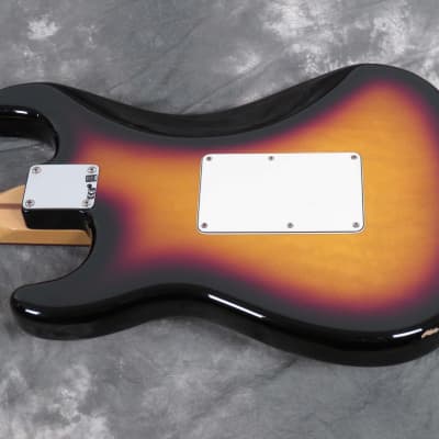 2009 Fender Stratocaster Floyd Rose Tremolo SSH Pickups MIM - Sunburst image 7