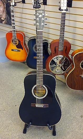 2004 Art & Lutherie Wild Cherry Acoustic Guitar & New