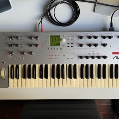 Alesis Ion 49-Key Analog Modeling Synthesizer 2000s - Silver