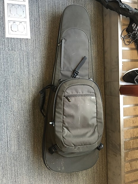 Incase Tour Bag Electric Guitar CL56004 Reverb Deutschland