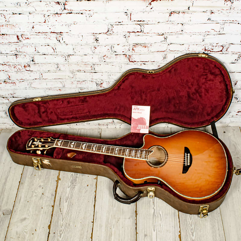 Yamaha - APX-20 - 1988 Acoustic-Electric, Amber w/ OHSC
