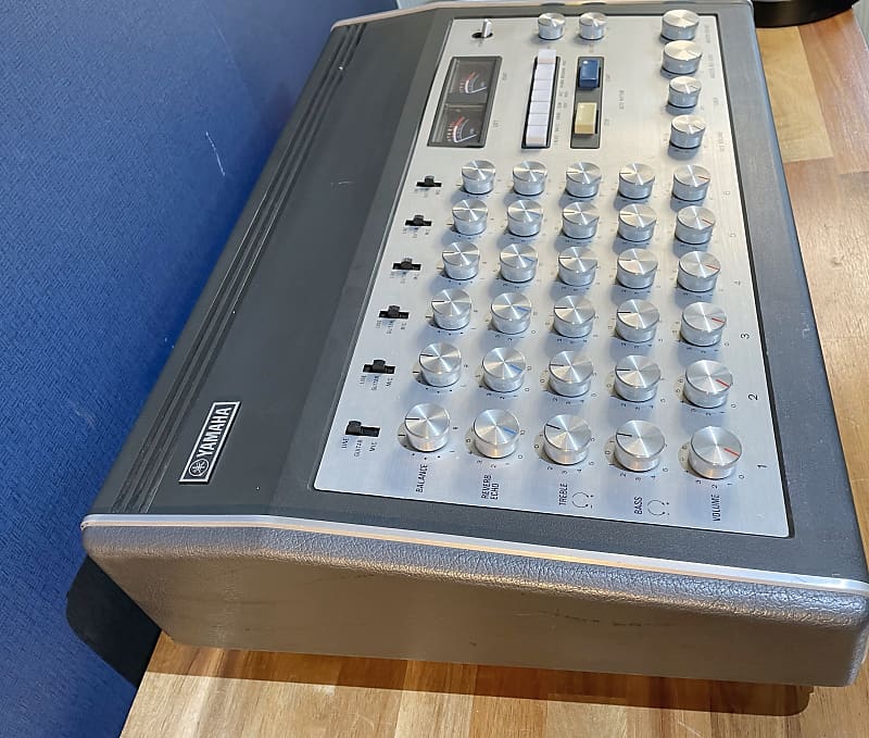 Yamaha EM-130 Vintage Analog Beatbox Drum Machine Mixer with