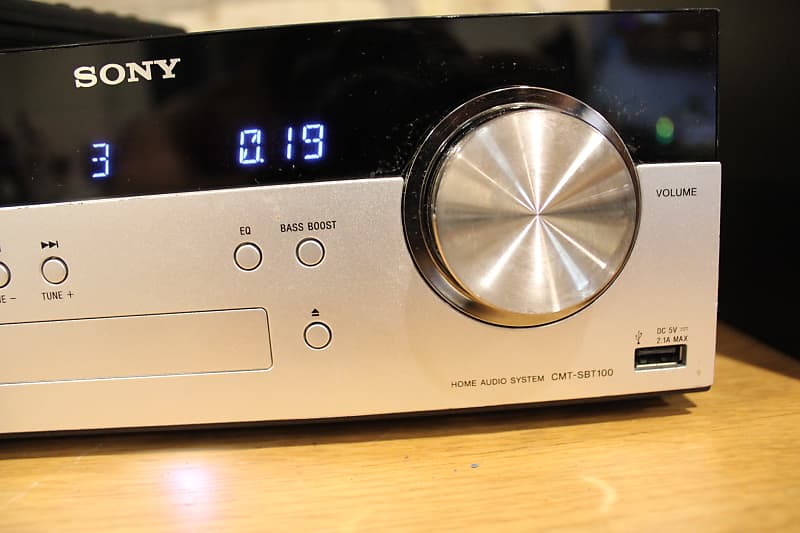 Sony HCD-SBT100 Stereo Cd,tunner, Bluetooth,usb, W/,remote