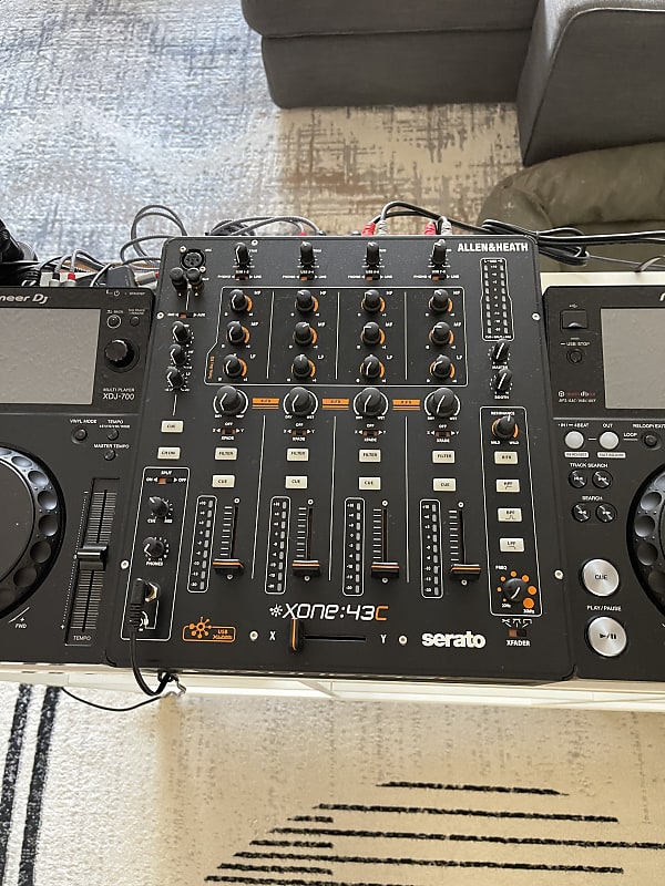 Allen & Heath XONE:43C 4+1 Channel DJ Mixer w/ Soundcard