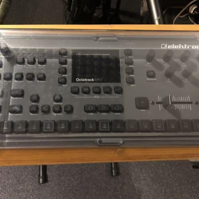Elektron Octatrack MkII Dynamic 8-Track Performance Sampler 2017 - 2021 - Gray image 5