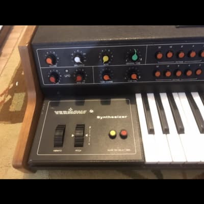 Vermona Synthesizer 1982 w Hard Case Ups express shipping image 2