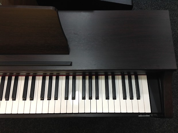 ROLAND HP201 Digital Piano Rosewood SN ZX53972 12 Months Warranty