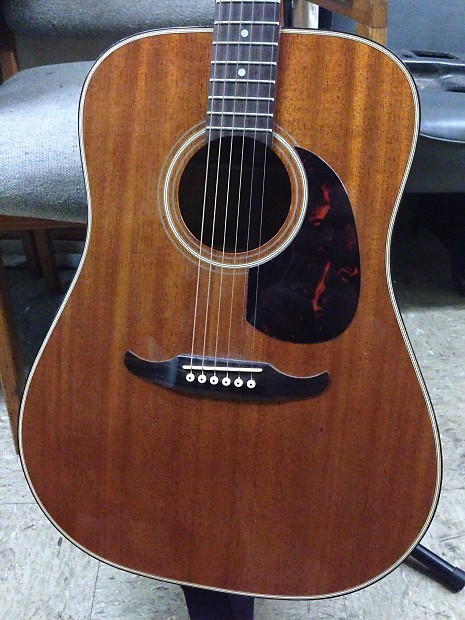 Fender Newporter California Series Acoustic Dreadnaught 80s