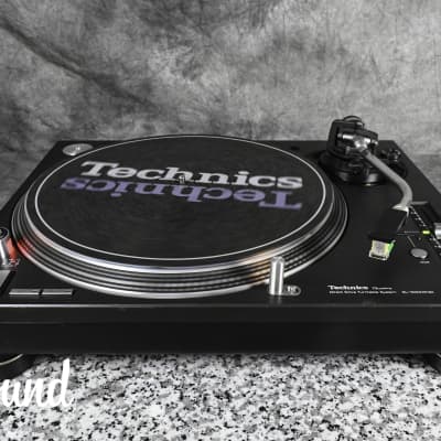 Technics SL-1200MK3D Black Direct drive DJ Turntable in Very Good