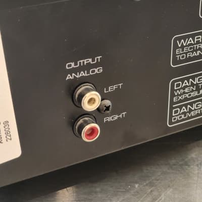 Rotel RCD-930AX Stereo Compact Disc Player image 5