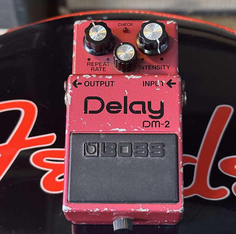 Boss DM-2 Delay Pedal | Reverb