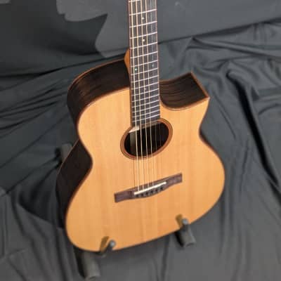 Shape OM all solid Spruce Rosewood Fishman PU 2024 image 6