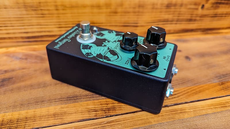 EarthQuaker Devices Fuzz Master General Octave Fuzz Blaster