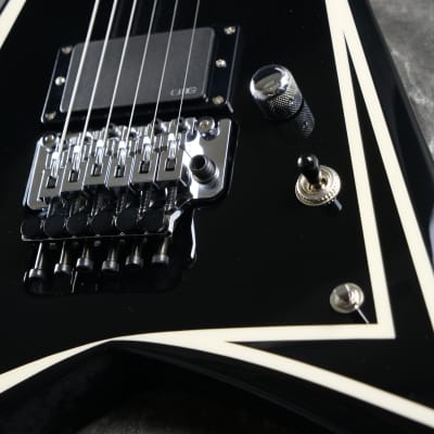 E-II SVシリーズ エレキギターSV White w/Black Stripes新品在庫
