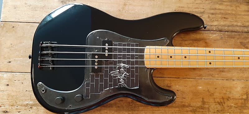 Fender Roger Waters Artist Series Signature Precision Bass 2012 - 2017 image 1