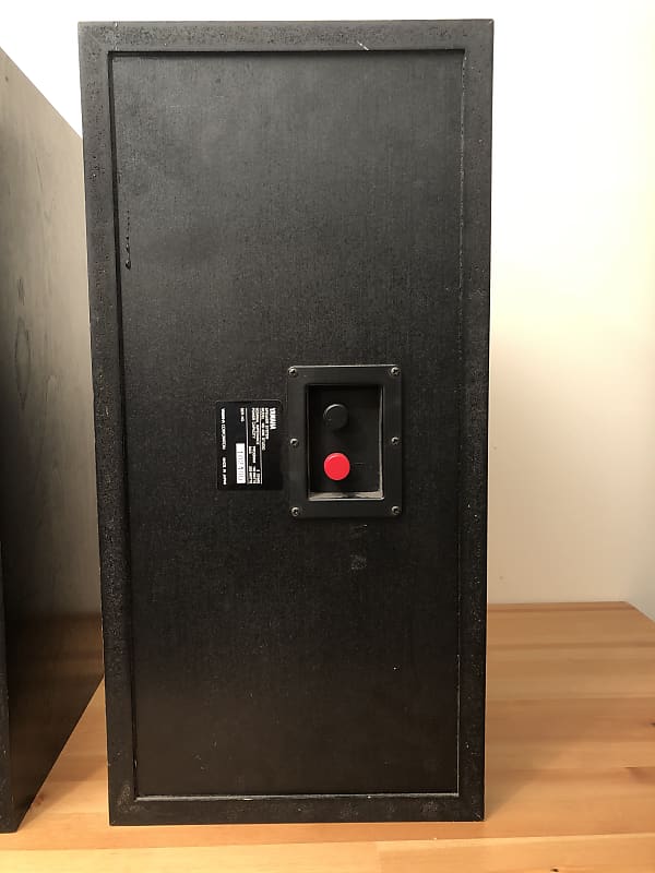 Yamaha NS-40M STUDIO (Pair) Studio Monitors - like NS-10M Yamaha NS-40M STUDIO (Pair) Studio Monitors - like NS-10M