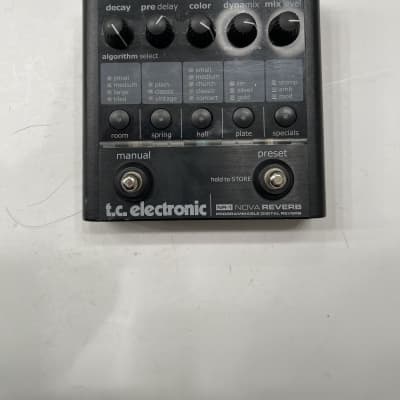 TC-Helicon VoiceTone Double Vocal Pedal | zZounds