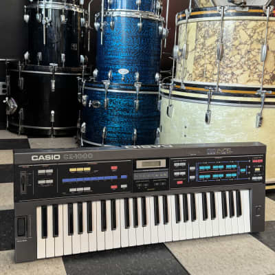 Casio CZ-1000 Synthesizer 1980s