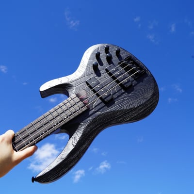 ESP BUZZ BASS L'Arc~en~Ciel tetsuya Signature Model | Reverb