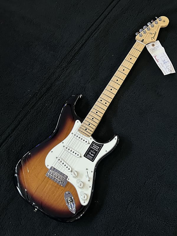 ギター Fender / Player Series Stratocaster Fender Player Series Stratocaster 3-Tone Sunburst | The