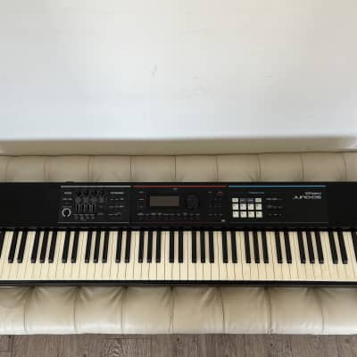Roland Juno DS61 Synthesizer - Black