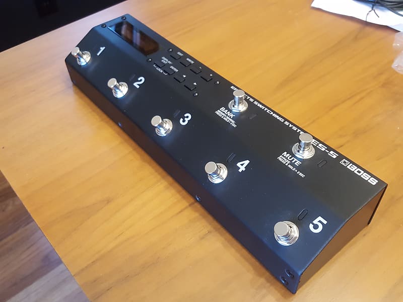 Boss ES-5 Effects Switching System