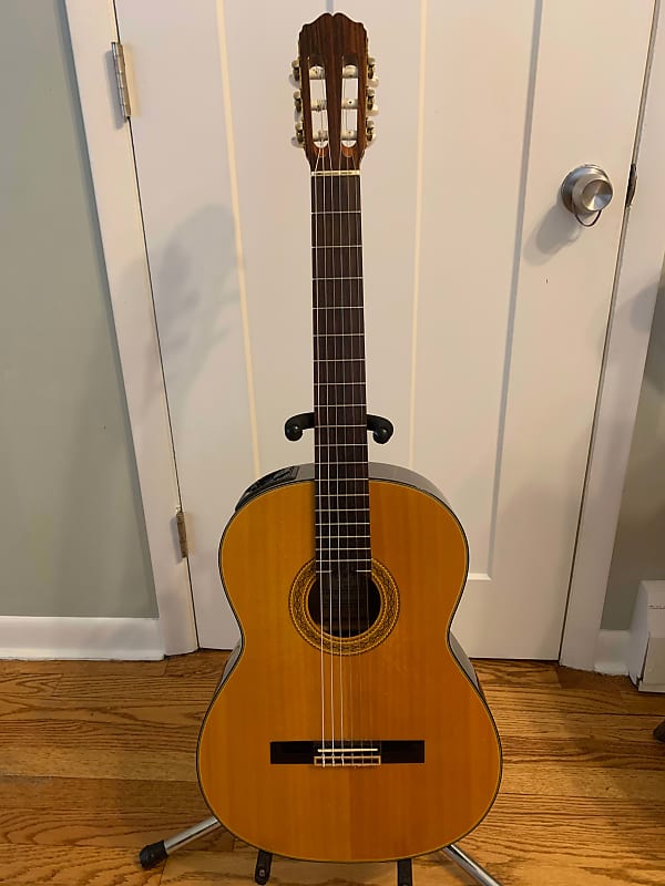 Takamine eg deals 128