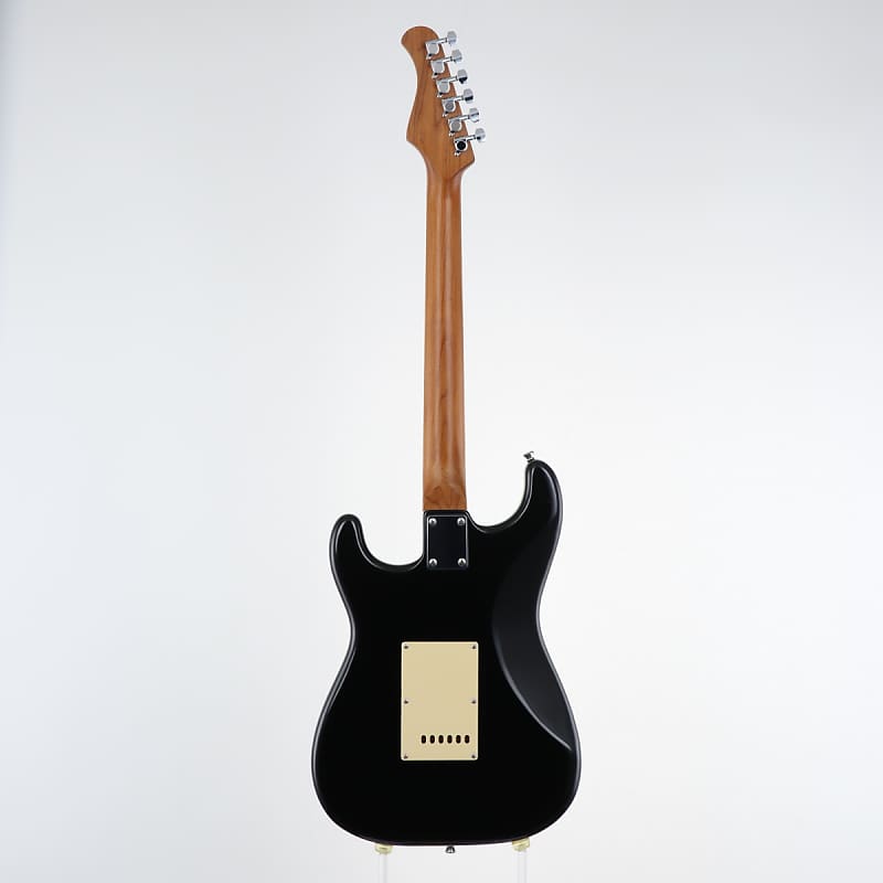 Bacchus BST-2-RSM/M Roasted Maple Fretboard, Stratocaster